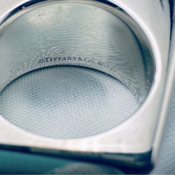 Tiffany & Co. Out of Retirement Rectangular Ring with Box and Pouch - Picture 9 of 11